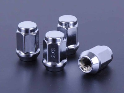 Гарантированная безопасность: Почему правильно выбранные колесные гайки - ключ к спокойствию на дороге